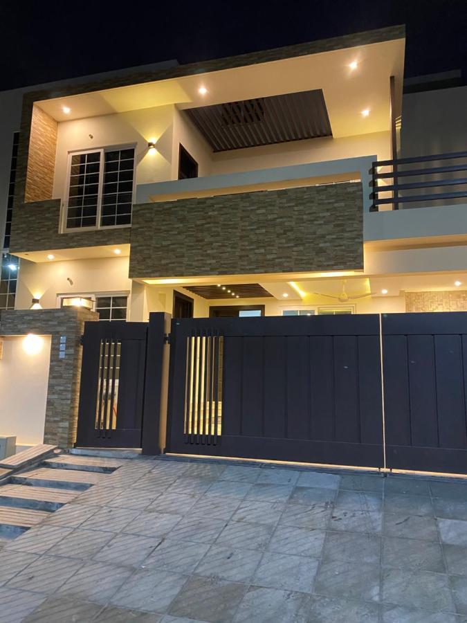 Continental Boutique House Bed & Breakfast Islamabad Eksteriør bilde