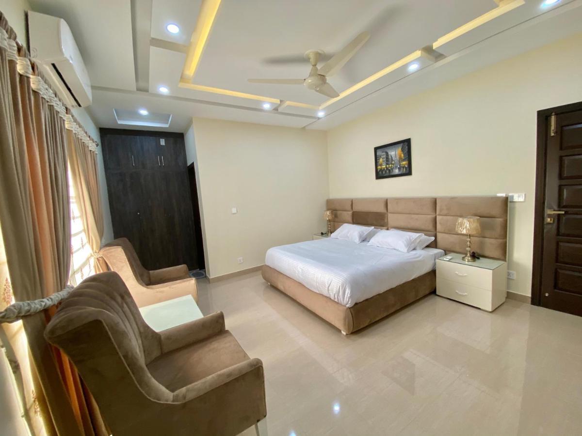 Continental Boutique House Bed & Breakfast Islamabad Eksteriør bilde