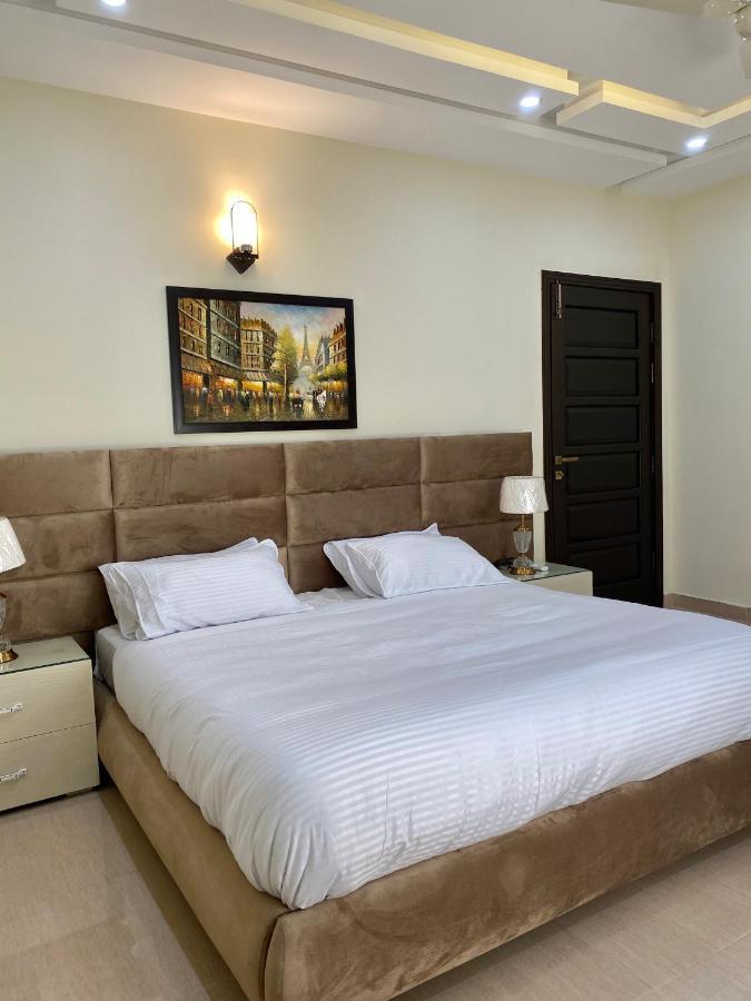 Continental Boutique House Bed & Breakfast Islamabad Eksteriør bilde