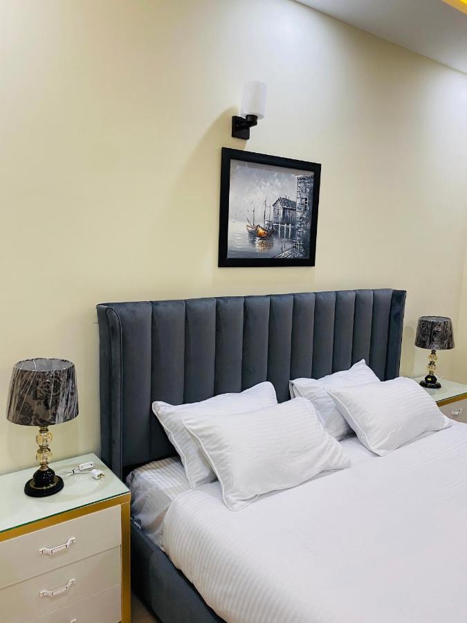 Continental Boutique House Bed & Breakfast Islamabad Eksteriør bilde