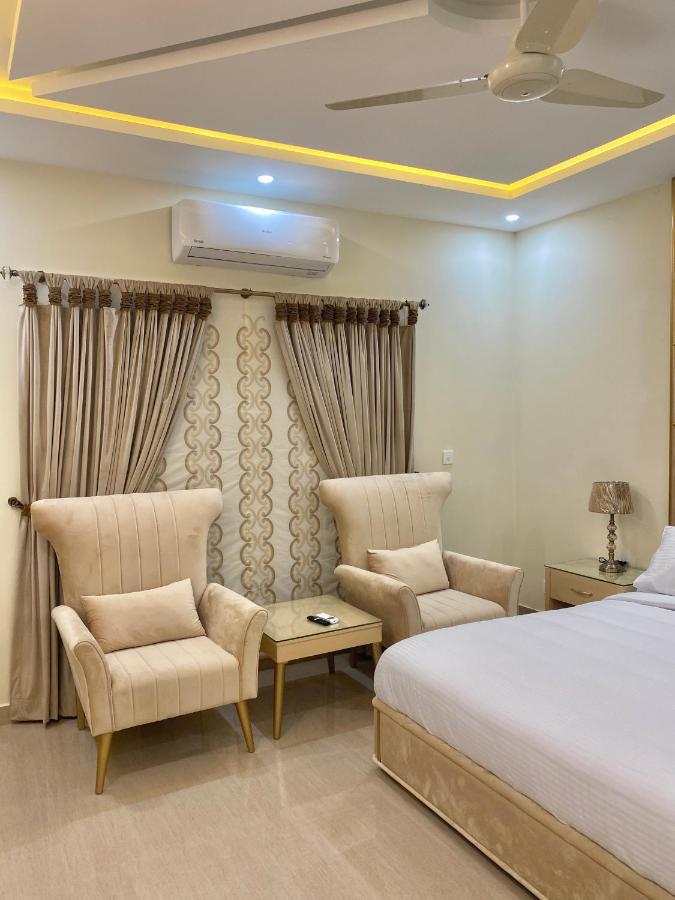 Continental Boutique House Bed & Breakfast Islamabad Eksteriør bilde